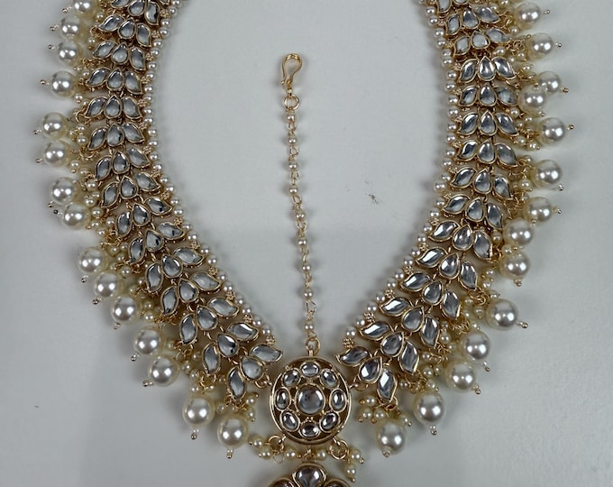 Kundan Head Band/Mathapatti / Kundan matha patti/Kundan hair accessory/Kundan hair accessories/bridal hair jewelry