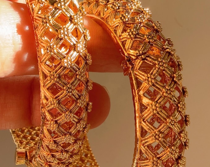 Gold  Kada Bangles bangle/Indian Bangles/Antique gold Kada/Kundan bridal bangles set/Gold Kada/Indian bangles Bracelets