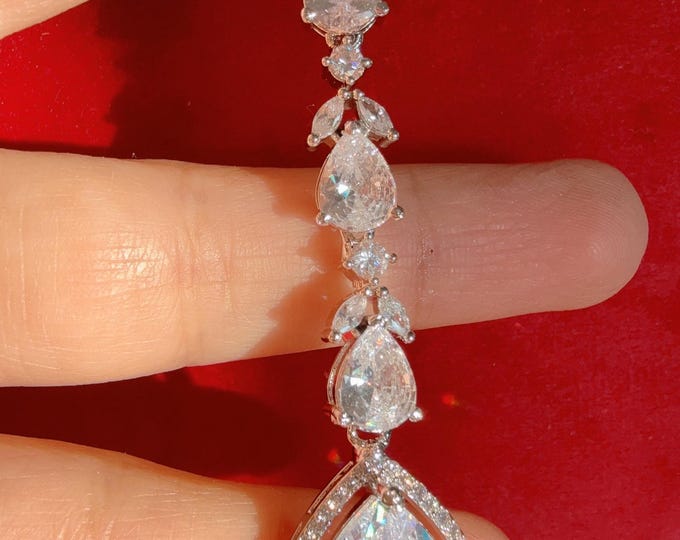 Diamond Rhodium silver  Maang tikka/ Indian Wedding Jewelry/ Matha patti/ Indian forehead jewelryDiamond Tikka Indian Jewelry