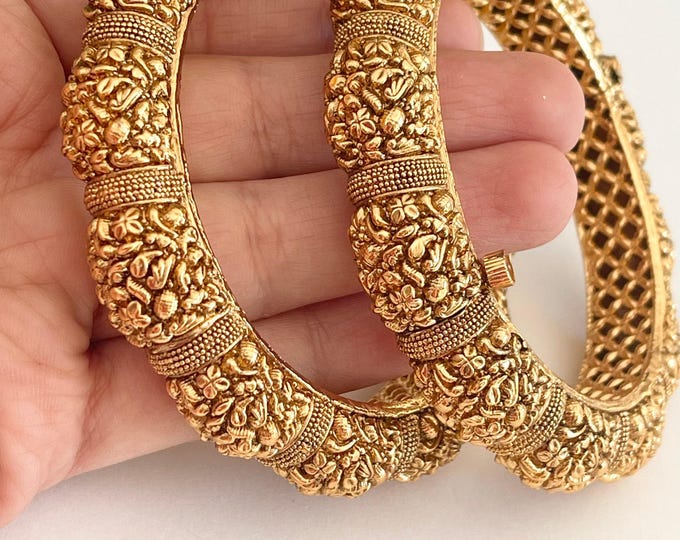Antique Gold Bangles bangle/Indian Bangles/Antique gold Kada/Kundan bridal bangles set/Gold Kada/Indian bangles Bracelets