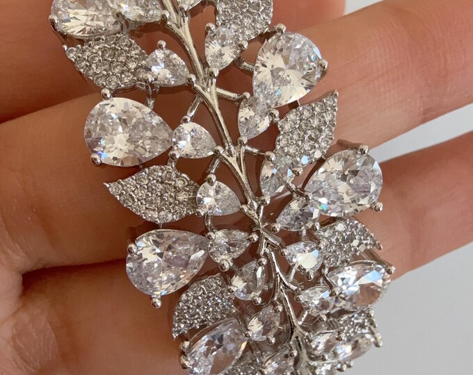 American diamond silver bracelet bangle/White Sapphire Indian bangles/Indian Jewelry /bridal jewelry/Cubic zirconia Kada