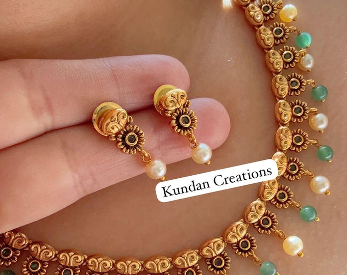 Antique Gold Necklace/Indian wedding jewelry/South Indian Jewelry/Wedding necklace/Temple Jewelry