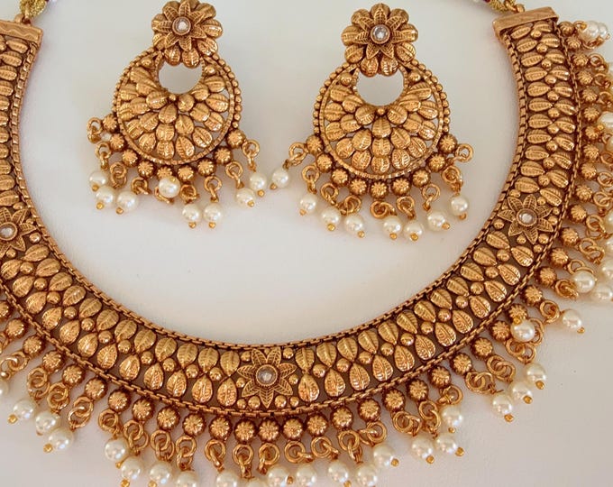 Gold plated Choker Necklace /Indian Choker /Guttapusalu necklace /Temple jewelry/South Indian jewelry/Indian Wedding jewelry