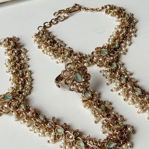 Mint  Hath phool/Antique   Polki Pearl Kundan Hath Paan single /hand harness/Indian Jewelry/Hand Jewelry/Haath phool/Hathh Panja