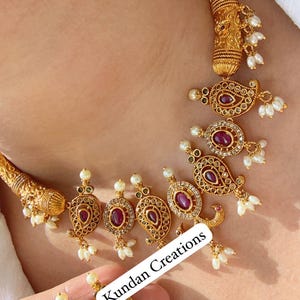 Deepika Ruby green hasli Choker Necklace /Indian Choker /Guttapusalu necklace /Temple jewelry/South Indian jewelry/Indian Wedding jewelry