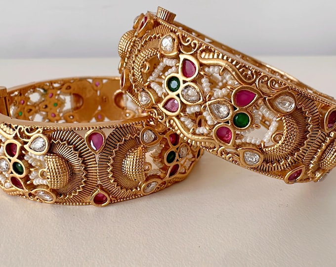 Antique Gold Bangles bangle/Indian Bangles/Antique gold Kada/Kundan bridal bangles set/Gold Kada/Indian bangles Bracelets