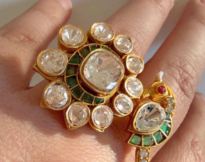 Bridal Kundan Moissanite kundan Emerald Ring/ Contemporary Diamond Green Ring/Gold Bird Moissanite Ring/diamond bridal Ring