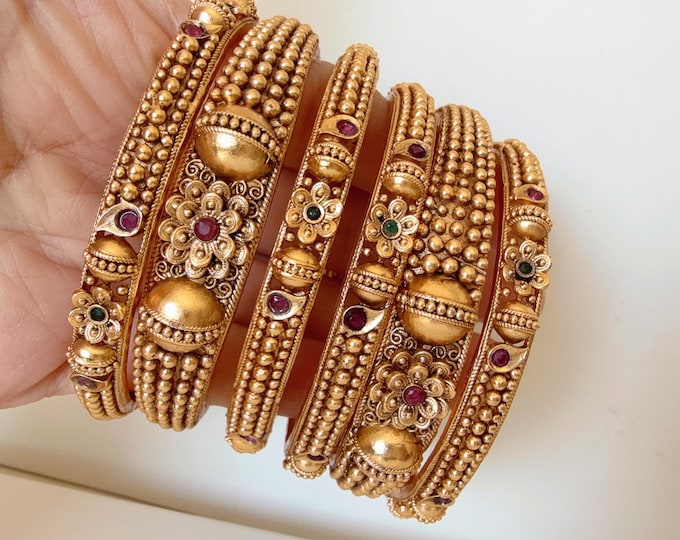 Set of 6 gold Antique Bridal Rajwadi style bangles set/Bridal bangles/Rajwadi bangles/gold plated bangles/Indian Wedding Jewelry