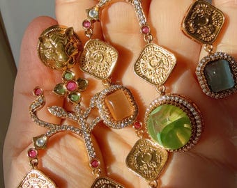 Pendientes de moissanita inspirados en Kriti Sabyasachi/Joyería llamativa/Pendientes de moissanita con piedras dobletes naturales de esmeralda/Pendientes de diamantes para novias