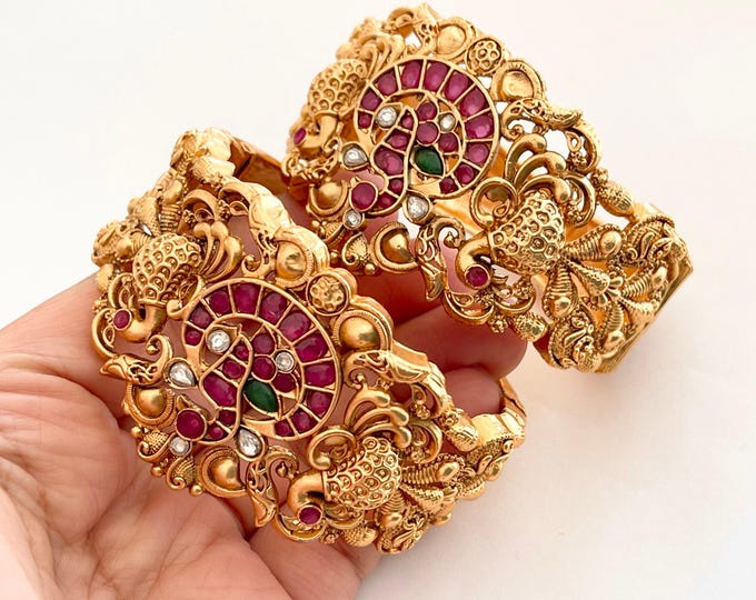 Openable Rajwadi single wide kada  /Antique gold Kada/Kundan bridal Kada /Gold Kada/Indian bangles /Indian Wedding jewelry