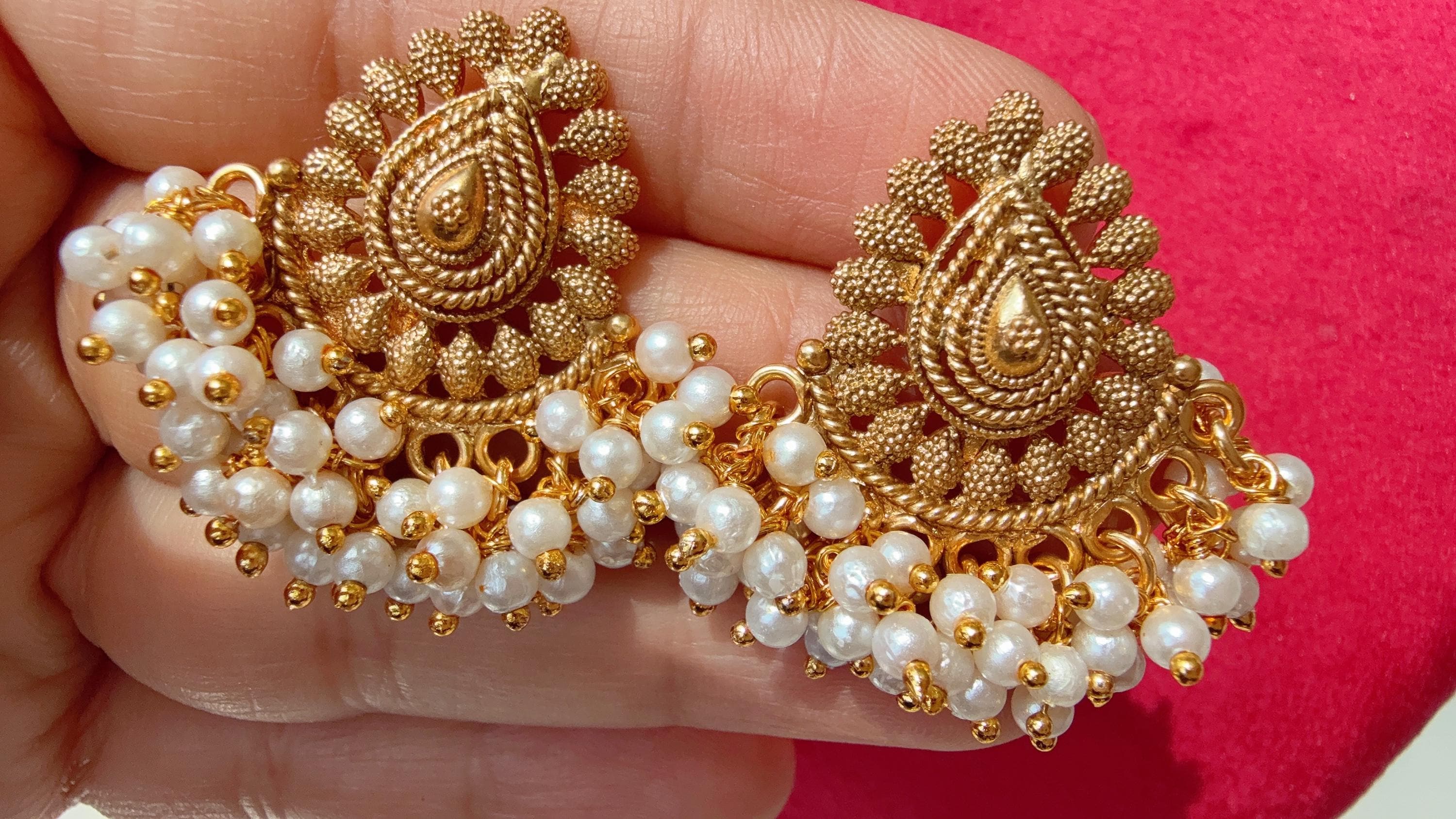 Gold Studs/Indian Studs/Pearl earrings/South Indian earrings//Temple Earring /temple jewelry/Indian jewelry/Bridal Jewelry/Indian wedding