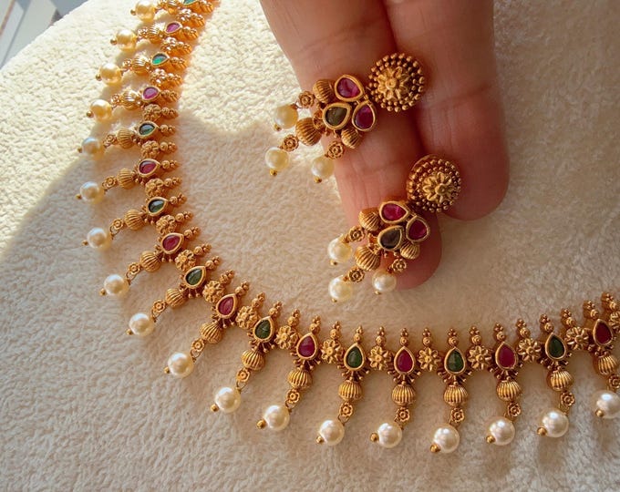 Green Choker Necklace /Indian Choker /Guttapusalu necklace /Temple jewelry/South Indian jewelry/Indian Wedding jewelry
