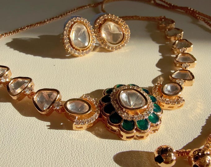 Emerald Sabyasachi-inspired Moissanite  Kundan choker Necklace Set/Kundan Moissanite choker set  / Indian Jewelry/ Indian Wedding jewelry