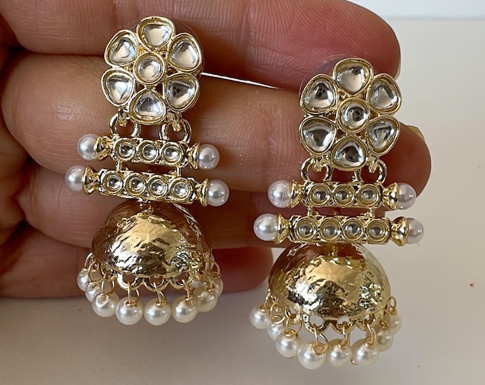 Small jhumki Earrings/ Punjabi  Hoops /Indian Earrings/ Indian Wedding Sangeet Jewelry / Kundan Jhumka //Bridesmaid Jewelry