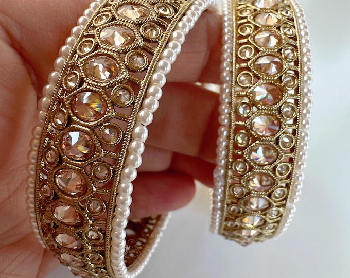 Dull Gold Kundan Polki Bangles pair/Polki Kundan antique finish Pearl Bangles /Indian Jewelry/Dull gold kundan bangles/Indian Wedding