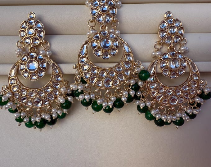 Green  kundan Gold Kundan Tikka w/Earring Set/Indian Bridal Maang Tikka Set/Indian jewelry//Bridesmaid Gifts/Kundnan Maang jewelry set