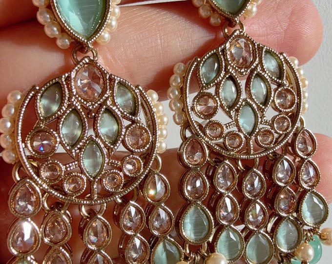 Mint  kundan  earrings  jhumka/Kundan Earrings /Statement earrings /Bridal earrings/Pearl drop Mint earrings/Mint   Antique earrings
