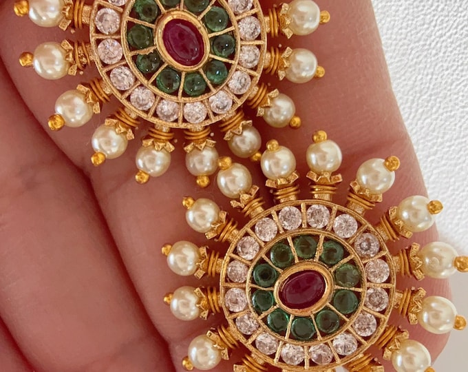 Kundan Stud Diamond Earrings /Indian Studs/Indian Jewelry/Ruby Green Studs/Statement Stud Earring/Kundan Stud Earrings