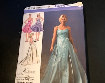 Simplicity 2959 Sewing Pattern Evening Dress Size 4 6 8 10 12 Petite Uncut Factory Folded Long Dress Wedding Gown Prom