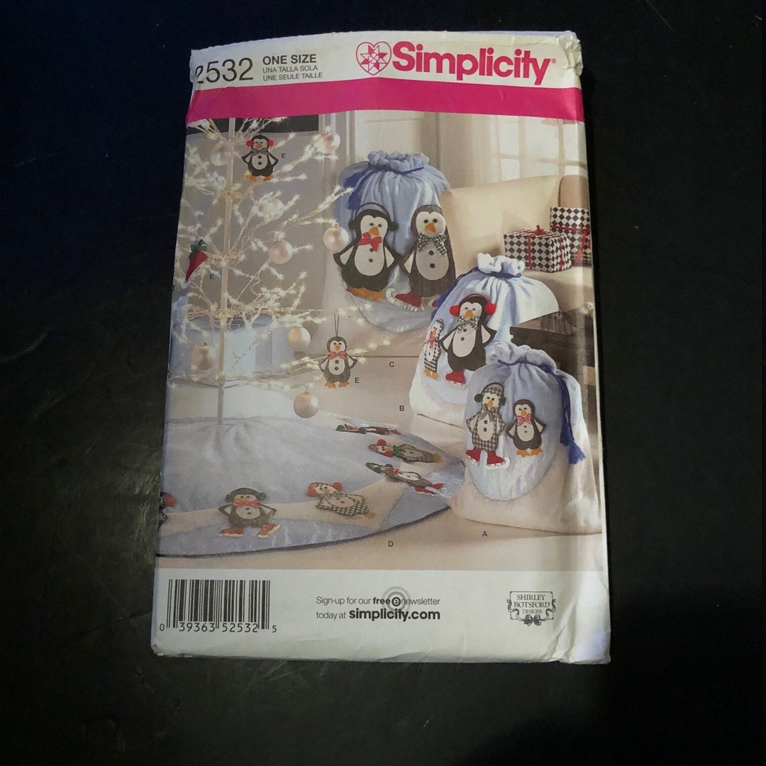 Simplicity Sewing Pattern 2532 Christmas Tree Skirt Sack Bags Ornaments ...