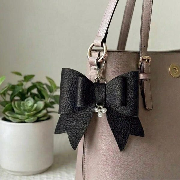 Handmade Black Leather & Pearl Bow Purse Charm | Leather Bow Purse Charm - Tote Bag, Tassel, Bag Embellishment, Bag Bling