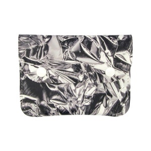 Porta carte in pelle, divertente portamonete in pelle, regali per lui, design in lamina accartocciata stampata digitalmente.