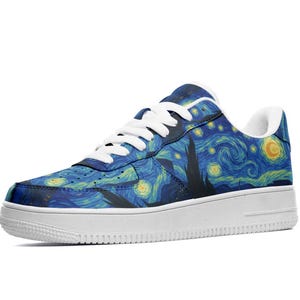Sternenklare Nacht Sneakers, benutzerdefinierte Air Force 1, Van Gogh Art Schuhe, Galaxy Custom Sneakers, künstlerische Low Top Sneakers, einzigartiges Geschenk für Kunstliebhaber