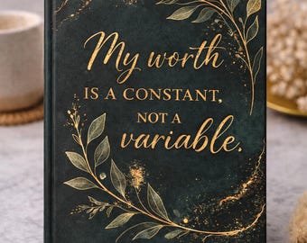 Cuaderno de tapa dura con detalles dorados, cuaderno de afirmaciones para una mujer oscura.