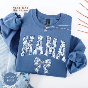 Blue Ribbon Mama Sweatshirt, Cute Bow Crewneck, Girly Aesthetic Mom Sweater, Cozy Mother’s Day Gift, Chinoiserie-Inspired Outfit
