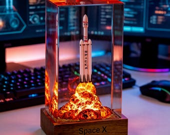 Space Falcon Rocket Resin Diorama Lamp, Custom Engraved Night Light, Space Launch Scene Decor, Personalized Gift For Space Lovers