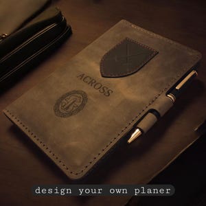 Individueller Organizer DIN A5 aus Leder mit aufgenähtem Patch