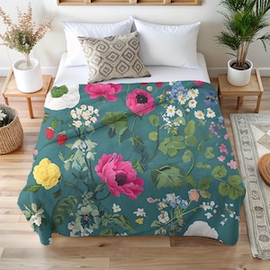 Teal Floral Velveteen Blanket: Lush Greenery Throw, Cozy Home Decor