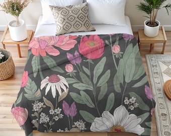 Botanical Floral Velveteen Plush Blanket: Cozy Black Art Throw