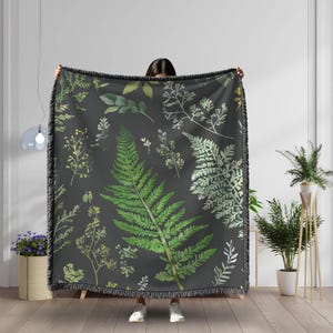 Green Fern Woven Blanket: Cotton Tapestry Throw, Boho Home Decor