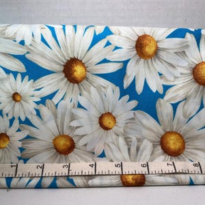 Flower of the Month  April Daisy #2813 by Ro Gregg for Northcott