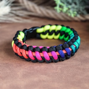 Pride Paracord Bracelet for Men and Women, Pride Month Bracelet, LGBT Pride Bangle, Multi Colour Rainbow Bracelet, Gay Pride, Gift LGBT