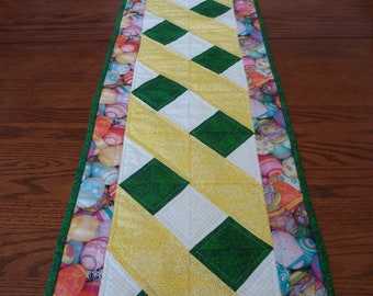 Easter Egg Lattice  & Shamrocks Table Runner