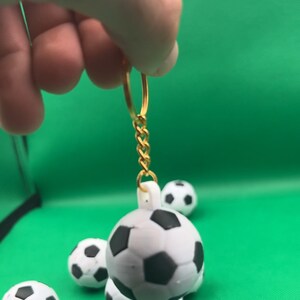 Soccer Ball Keyring – The Perfect Accessory for Soccer Fans