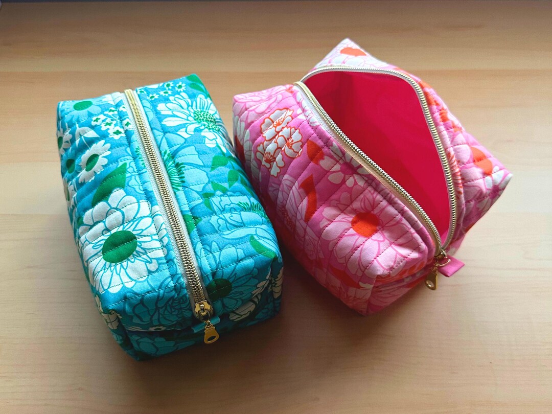 Floral Print Square Quilted Makeup Bag