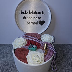 Hijabboeket, cadeauset, op maat gemaakte cadeauset voor moslims, aangepast boeket, cadeau voor haar, hijab-cadeauset, hijab voor haar, hadj-cadeau, cadeau terugdraaien