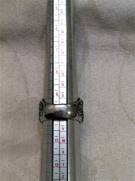 Vintage Gorilla Head Statement Ring Detailed Oxid… - image 7