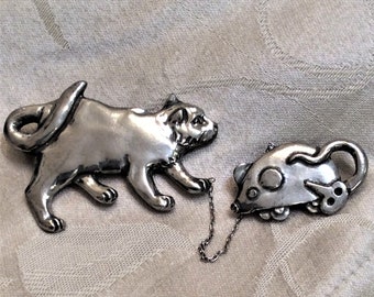 Vintage Pewter Brooch Cat Attached to Mouse Toy Stamped 1990 Seagull Pewter, Canada Cat Lovers Gift