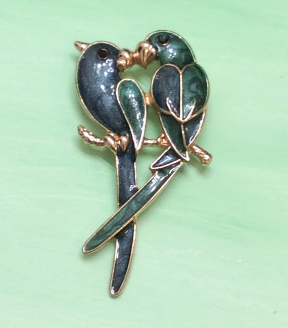 Vintage Parrots On Branch Brooch Gold Tone Birds Colorful Blue Green Enamel Parrots