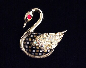 Graceful Swan Brooch Unique Jelly Belly With Attached AB Rhinestone Wing