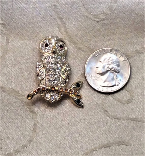 Vintage Owl On Branch Brooch Gold Tone Owl Pave S… - image 4