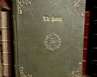 Auf Bestellung Das Hobbit Illustrierte Lederbuch nach Maß