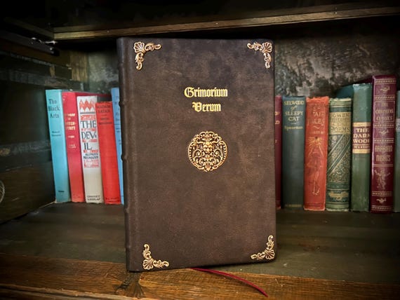 邦楽 Sito Magus / Grimorium Verum Grimorium Verum Bound in Lambskin Made to Order Book of Magic - Etsy