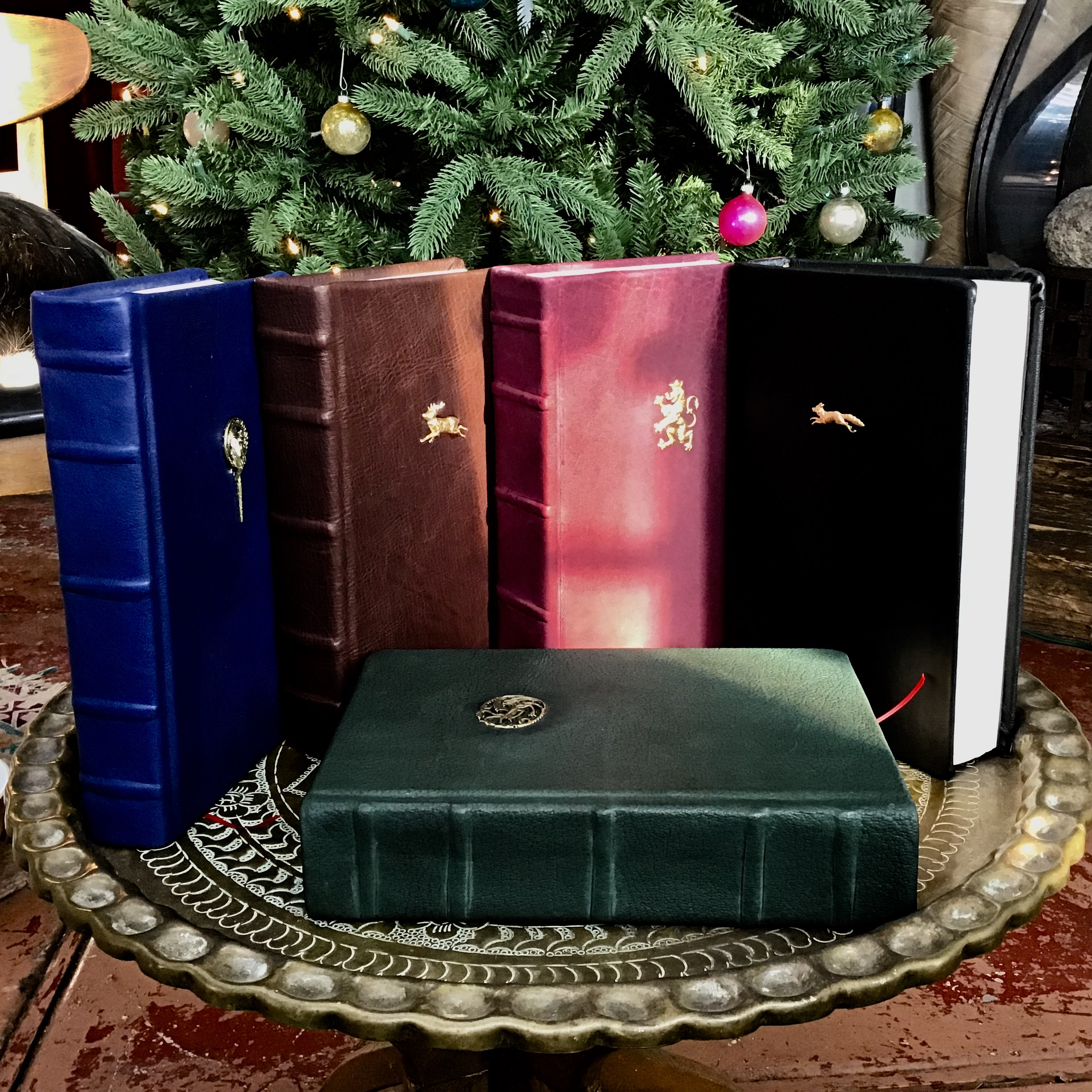 a-song-of-ice-and-fire-made-to-order-leather-bound-books-1-5-etsy
