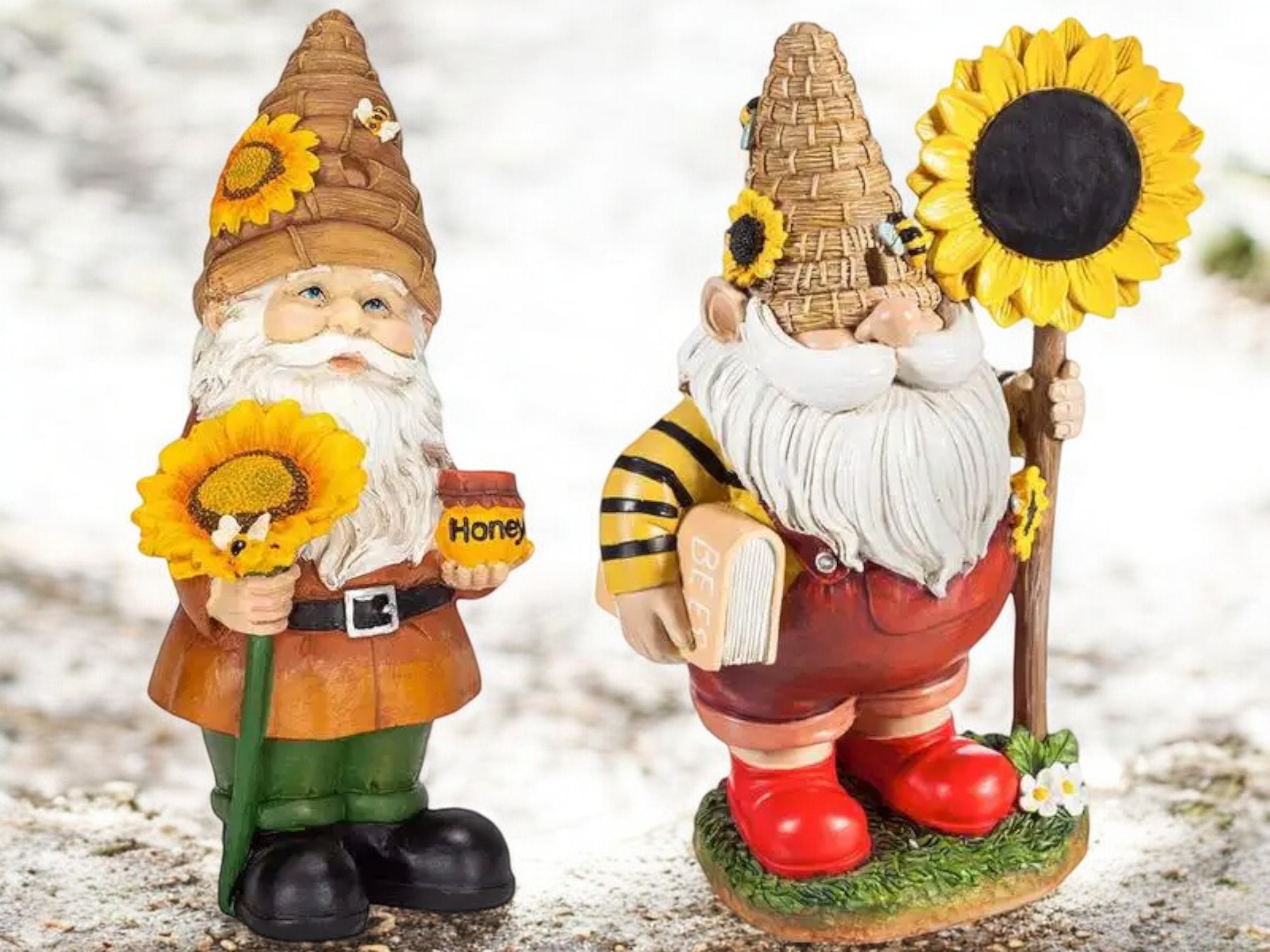 Herbst-Garten-Deko – Zwerg-Statue Aus Harz Mit Tannenzapfen-Auto, Wetterfest, Für Terrasse, Rasen & Haus