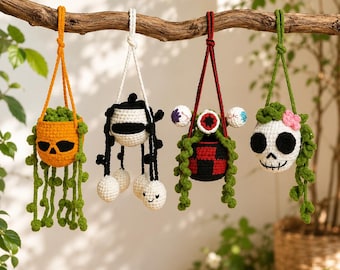 Halloween Hanging Basket, Crochet Skull Bucket, Handmade Candy Holder, Gothic Decor, Spooky Season Gift for Her